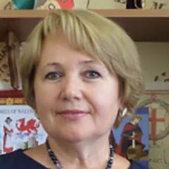 Комар Елена